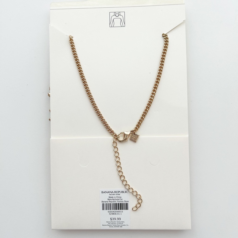 NWT- Banana Republic Necklace - Picture 3 of 3
